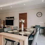 Urban Gem - Stylish In Msida-gzira 아파트