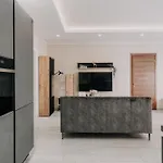 아파트 Urban Gem - Stylish In Msida-gzira