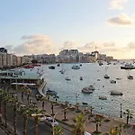 Urban Gem - Stylish In Msida-gzira ムサイダ