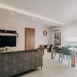 Urban Gem - Stylish In Msida-gzira アパート ムサイダ