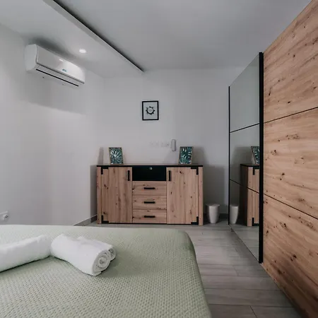 Apartament Urban Gem - Stylish In Msida-gzira Msida