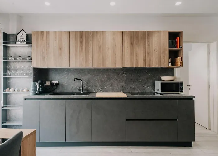 Urban Gem - Stylish In Msida-gzira Apartament