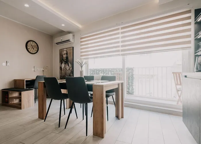 Apartament Urban Gem - Stylish In Msida-gzira *